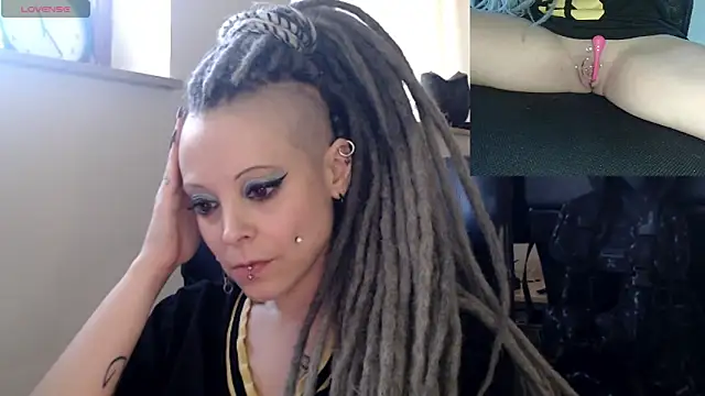 EdgesOfReality online show from January 14, 11:38 am