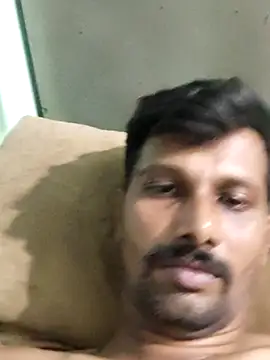 Snapshot of Tamildickxxx chatting on September 24, 8:50 am Tamildickxxx online show from September 24, 8:50 am