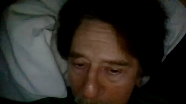 Snapshot of frankie7inch chatting on May 16, 6:21 am frankie7inch online show from May 16, 6:21 am