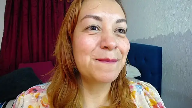 Snapshot of Delilah_Belmont chatting on January 12, 11:15 pm Delilah Belmont online show from January 12, 11:15 pm