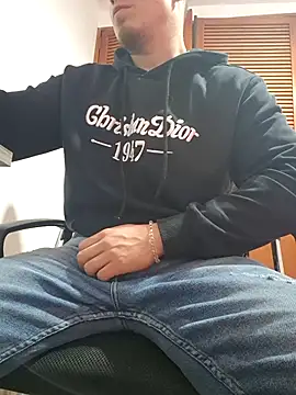 dragon1006 online show from February 8, 8:34 pm