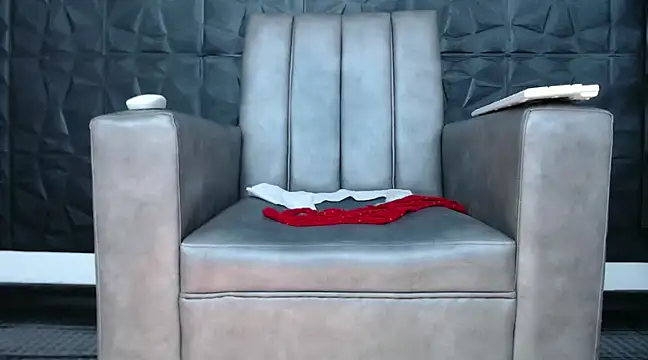 Hanna Fox 69 online show from December 11, 5:53 am