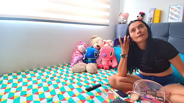 gracekelly12 online show from October 7, 7:11 pm