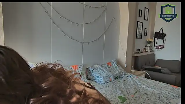 Snapshot of _leediseeeex_ chatting on February 6, 3:33 am leediseeeex online show from February 6, 3:33 am