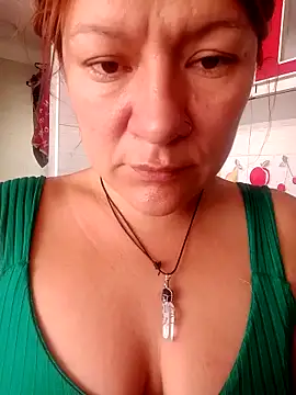 Skylar-Vox- online show from February 5, 2:26 pm