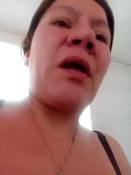 Skylar-Vox- online show from October 23, 8:40 pm