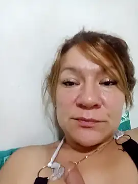 Skylar-Vox- online show from November 2, 10:06 am