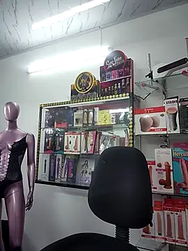 Snapshot of rapunzel069 chatting on October 17, 2:30 pm rapunzel069 online show from October 17, 2:30 pm