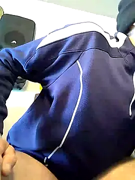 Snapshot of Pumpndeep chatting on October 30, 6:30 pm Pumpndeep online show from October 30, 6:30 pm