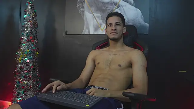 JakeMoxley online show from December 5, 1:31 pm