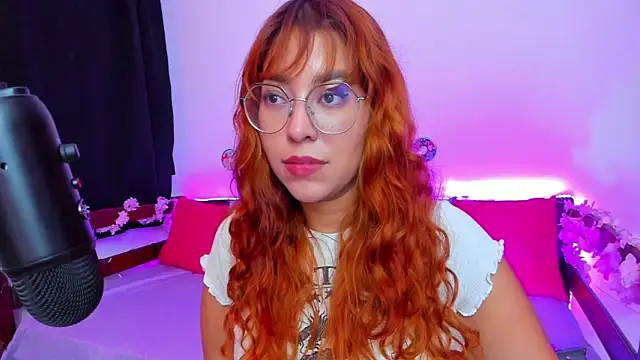 Snapshot of _Moon_Johnson chatting on September 14, 11:59 pm  Moon Johnson online show from September 14, 11:59 pm