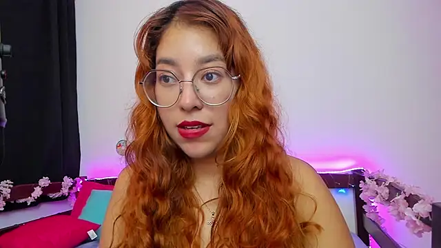 Snapshot of _Moon_Johnson chatting on September 16, 4:02 am  Moon Johnson online show from September 16, 4:02 am