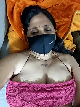 Neha8923 online show from February 18, 8:27 am