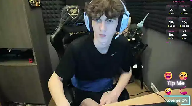 Snapshot of bambelbye chatting on January 9, 5:43 pm bambelbye online show from January 9, 5:43 pm