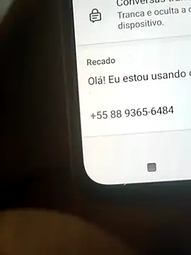 Snapshot of moreninha_hoott chatting on January 2, 4:24 pm moreninha hoott online show from January 2, 4:24 pm