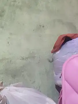 Snapshot of moreninha_hoott chatting on January 17, 4:26 pm moreninha hoott online show from January 17, 4:26 pm