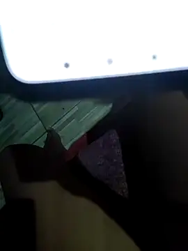 Snapshot of moreninha_hoott chatting on February 21, 11:44 am moreninha hoott online show from February 21, 11:44 am