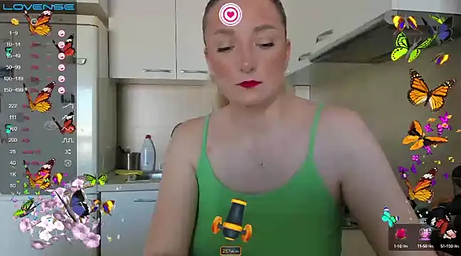 sweetsquirrel91 online show from March 6, 9:36 am