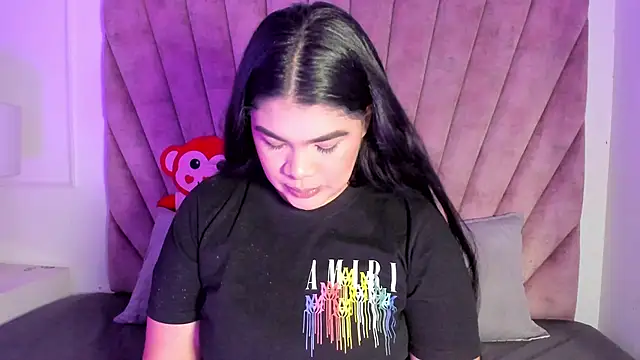 EmmaBecket2 online show from February 13, 8:05 pm