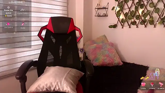 EmberEyes 999 online show from November 11, 8:42 pm