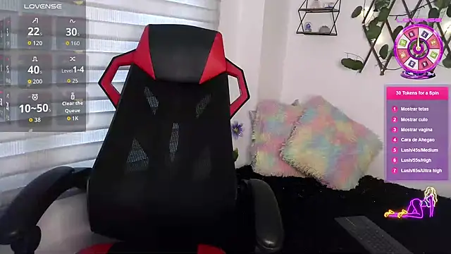 EmberEyes 999 online show from December 1, 8:47 pm