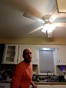 Snapshot of tryinitoutagain chatting on January 19, 10:49 pm tryinitoutagain online show from January 19, 10:49 pm