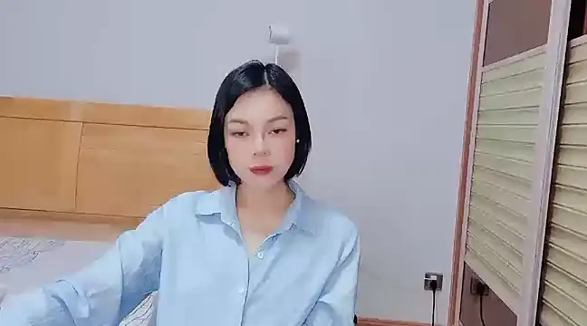 Linda-LL online show from January 18, 4:26 am