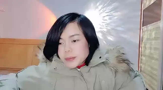 Linda-LL online show from January 29, 11:41 am