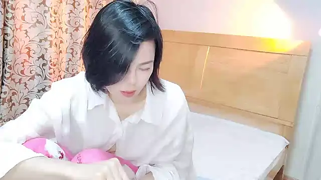 Linda-LL online show from February 27, 5:56 am