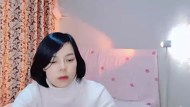 Linda-LL online show from March 7, 2:23 pm