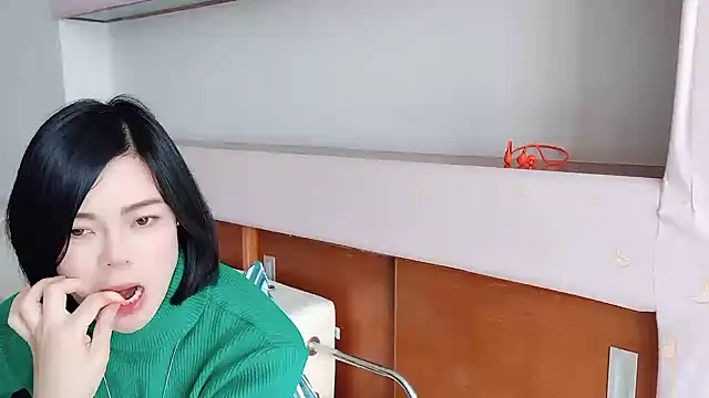 Linda-LL online show from March 19, 6:03 am