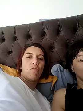 your red rose  online show from January 19, 2:28 pm