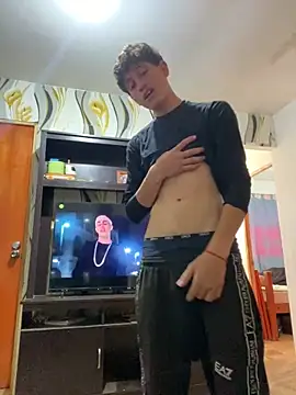 LatinBoysxxx online show from March 31, 8:42 pm