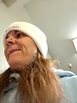 thatonespicychick online show from December 2, 4:13 pm