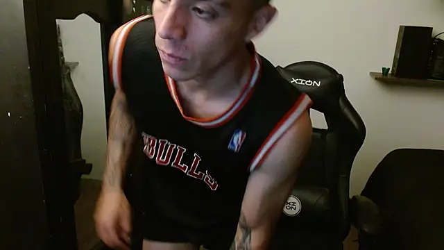 kv   xxx  online show from March 6, 2:30 am