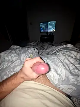 Snapshot of Landryyyyy chatting on December 23, 9:16 am Landryyyyy online show from December 23, 9:16 am