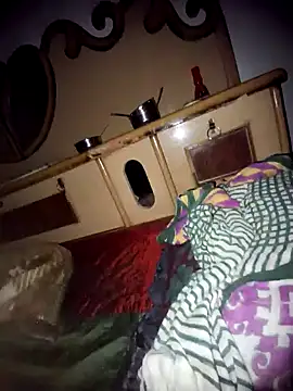 Snapshot of menakshiiikaur chatting on March 18, 5:42 pm menakshiiikaur online show from March 18, 5:42 pm