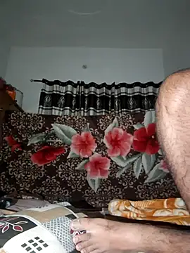 Snapshot of menakshiiikaur chatting on September 10, 5:57 pm menakshiiikaur online show from September 10, 5:57 pm