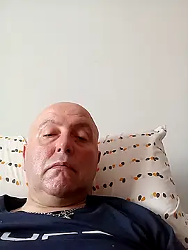 Snapshot of Necas197 chatting on October 5, 3:10 pm Necas197 online show from October 5, 3:10 pm