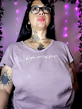 Saloome- online show from December 18, 9:32 pm