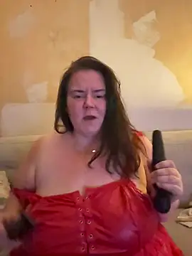 Snapshot of Viola_SassyX chatting on July 19, 1:31 am Viola SassyX online show from July 19, 1:31 am