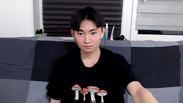 Snapshot of Miram_Yu chatting on January 11, 5:29 pm Miram Yu online show from January 11, 5:29 pm