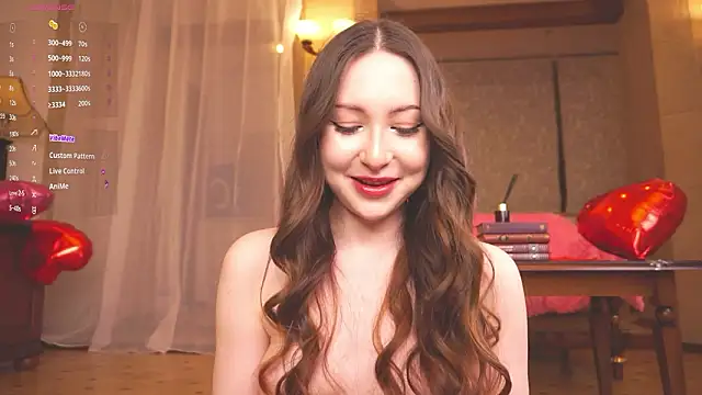 holyhee online show from February 18, 3:08 pm