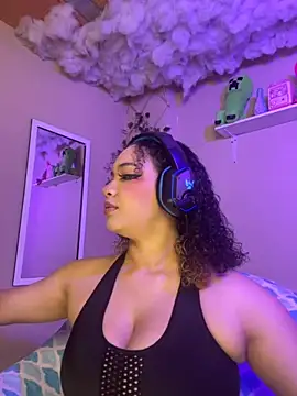 MadelineBenet online show from November 3, 4:25 am