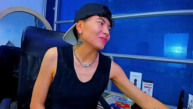 Snapshot of Im_Mathias chatting on November 30, 12:36 am Im Mathias online show from November 30, 12:36 am