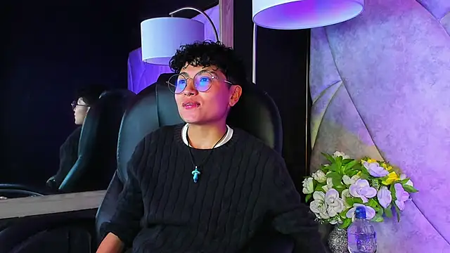 Im Mathias online show from April 22, 1:19 am