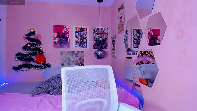 Luna-Chann online show from January 4, 12:16 am