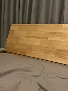 Snapshot of iyy2004 chatting on January 26, 10:55 am iyy2004 online show from January 26, 10:55 am