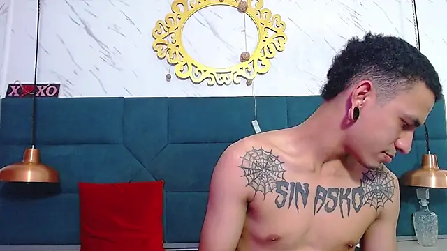 salome daniel online show from March 3, 7:39 pm