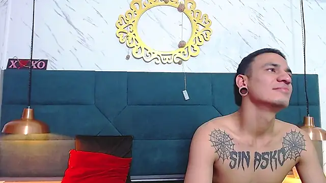 salome daniel online show from March 22, 7:53 pm